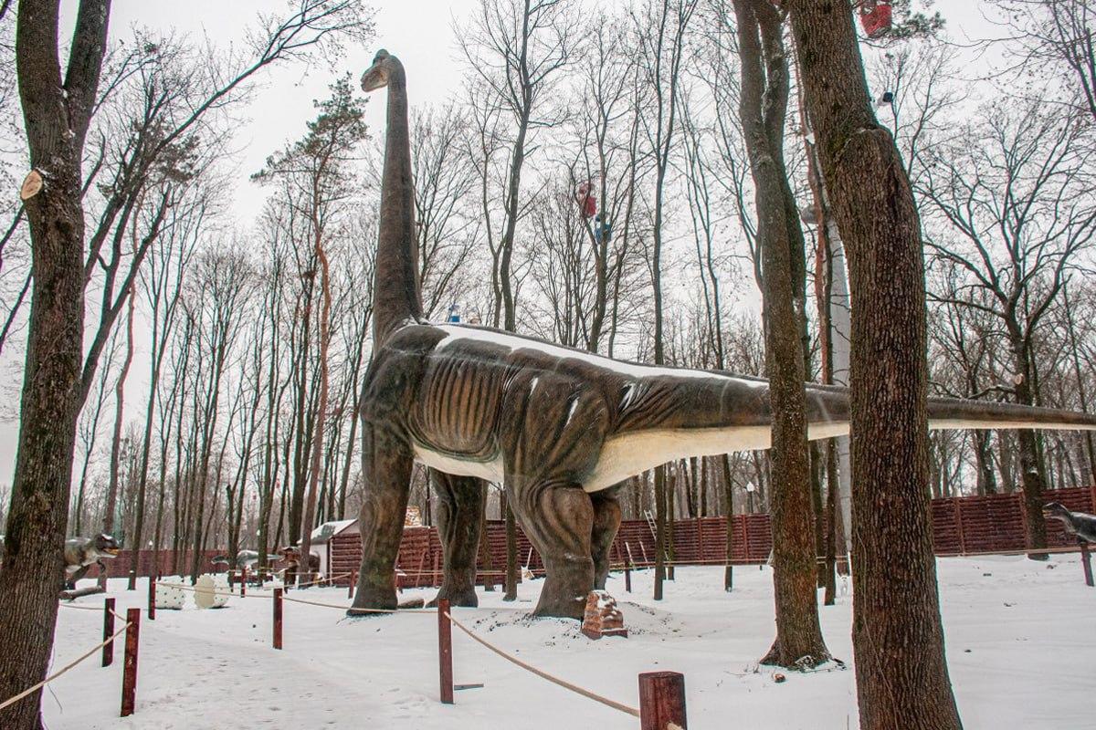 Открийте куче в снега за 10 секунди / колаж Moje Открийте куче в снега за 10 секунди / колаж на УНИАН