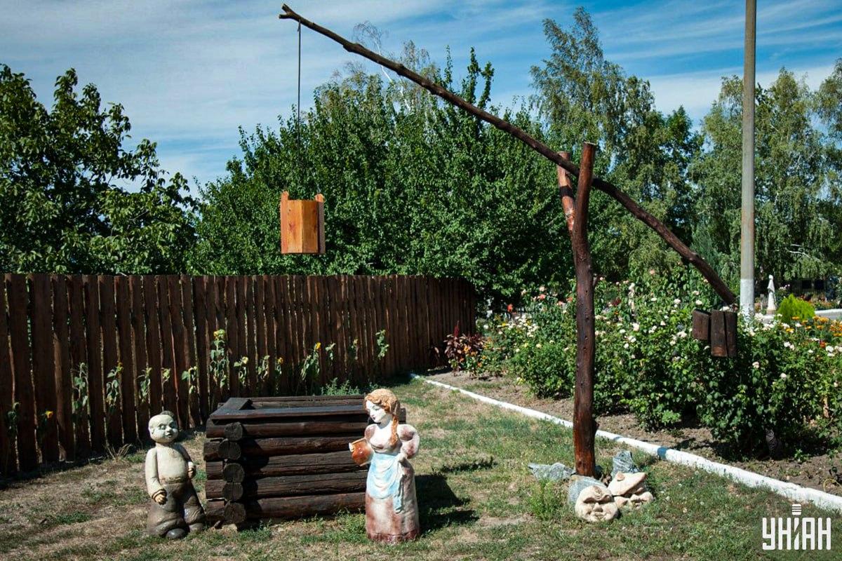 Колкото е възможно по-скоро намерете котката на оптична илюзия / колаж Moje Колкото се може по-скоро потърсете котката върху оптичната илюзия / колаж Moje